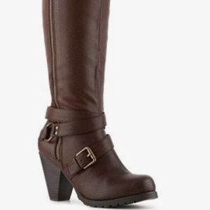 Beautiful brown knee high boots